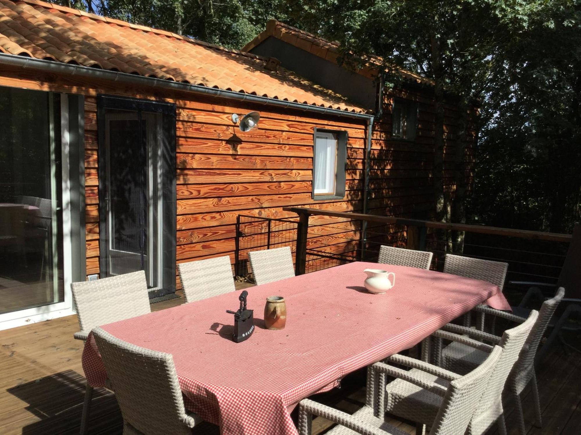 Colibri Loc - Insolite - 3 Etoiles - Parc - Etang - Familles - Soiree Ok Brigne 外观 照片